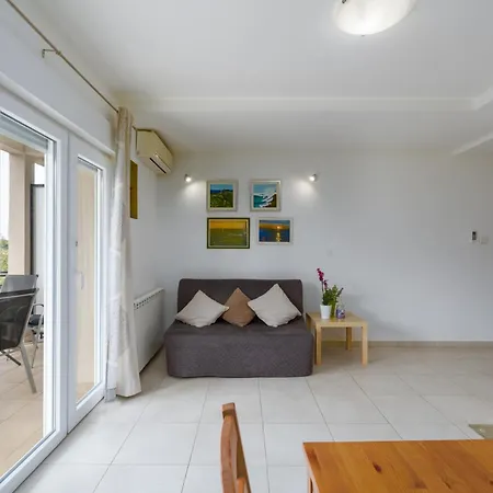 Apartment Mauri *