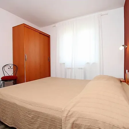 Mauri Apartment